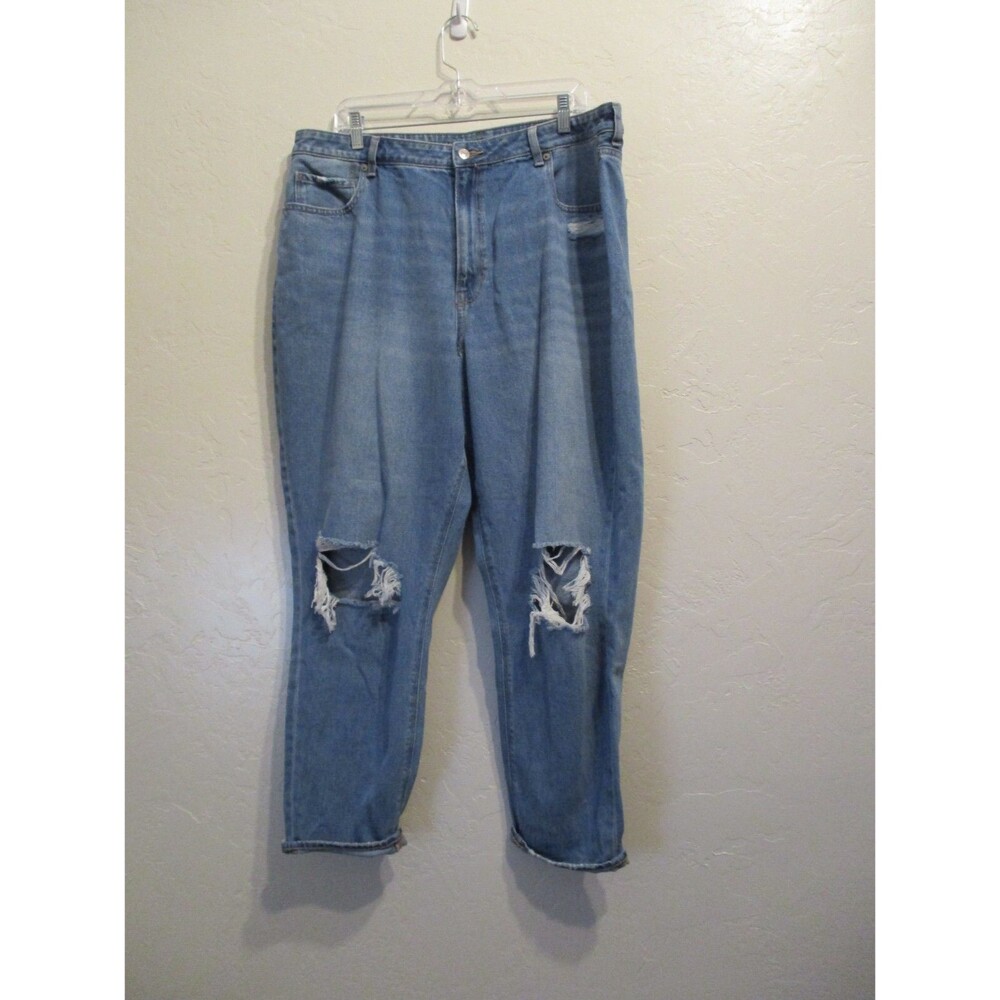 American Eagle Womens Sz 20L Mom Jean Capri Cropped Jeans Medium Wash Distressed